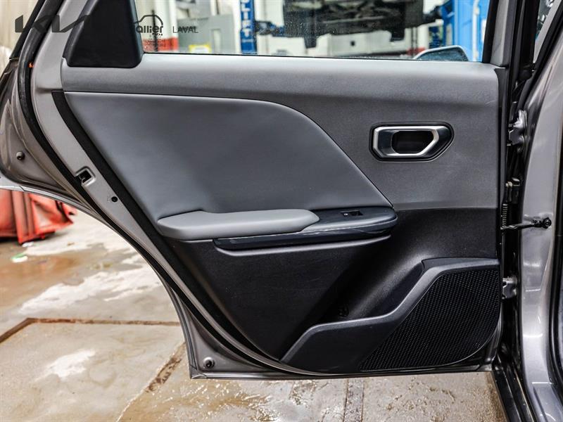 2025 Kia K4 - Image 13