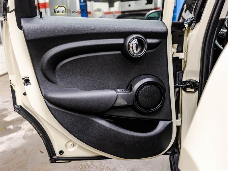 2020 Mini 5 Door - Image 13