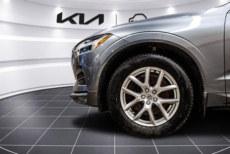 2021 Volvo XC60 - Image 10