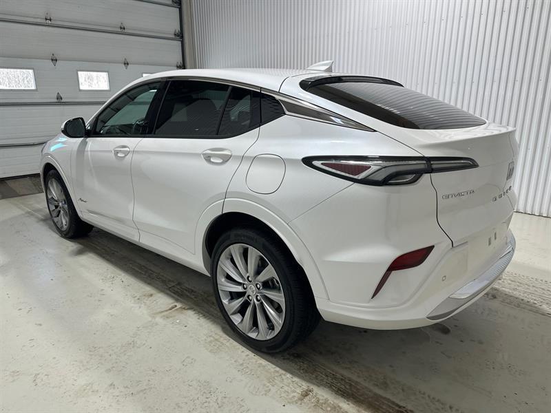 2025 Buick Envista - Image 8