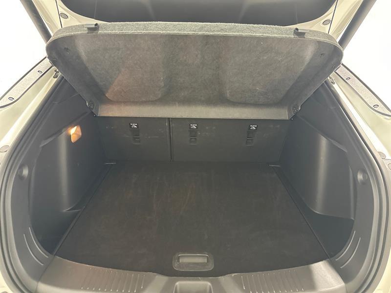 2025 Buick Envista - Image 16