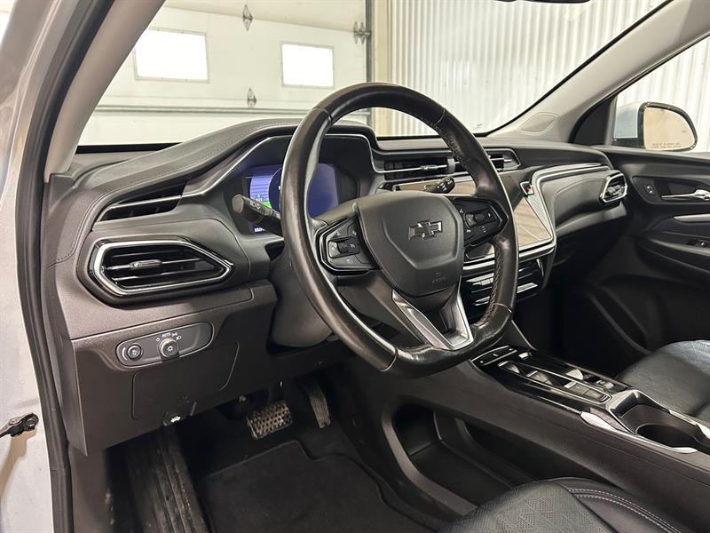 2022 Chevrolet Bolt - Image 11