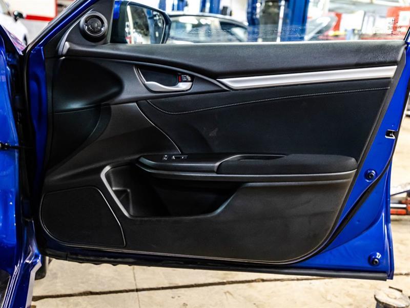 2019 Honda Civic - Image 17