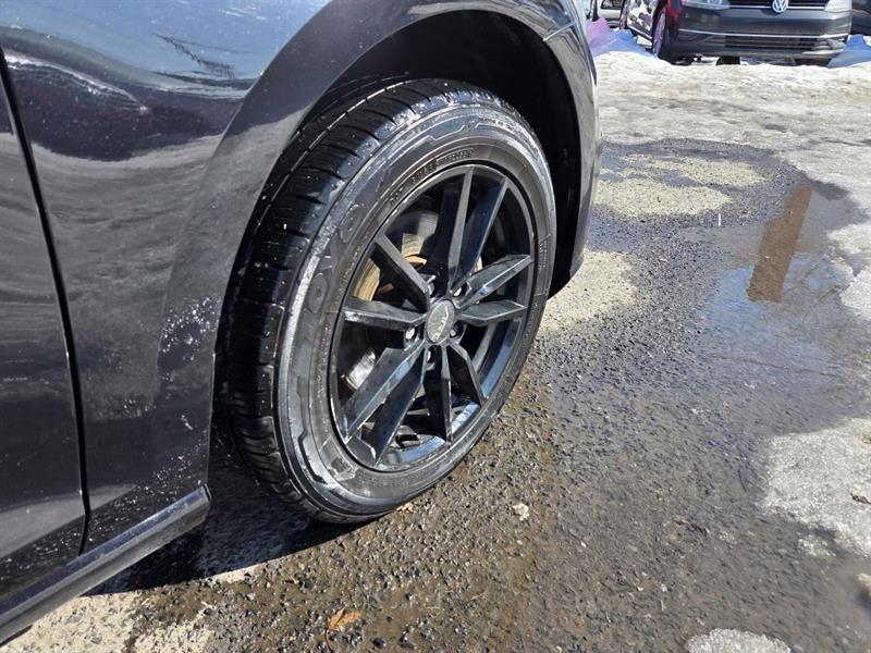 2019 Volkswagen Golf - Image 8