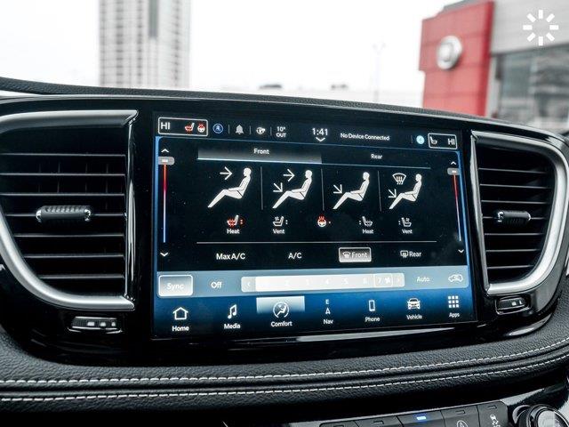 chrysler Pacifica 2024 - 28