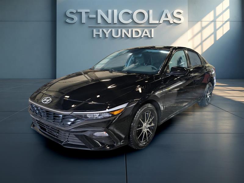 hyundai Elantra 2025