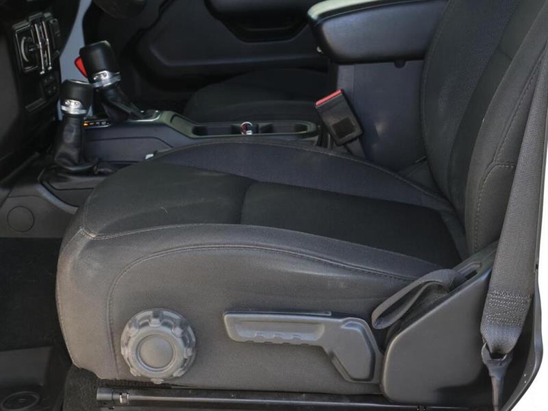 jeep Wrangler 4 Door 2023 - 19