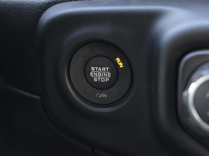 jeep Wrangler 4 Door 2023 - 23