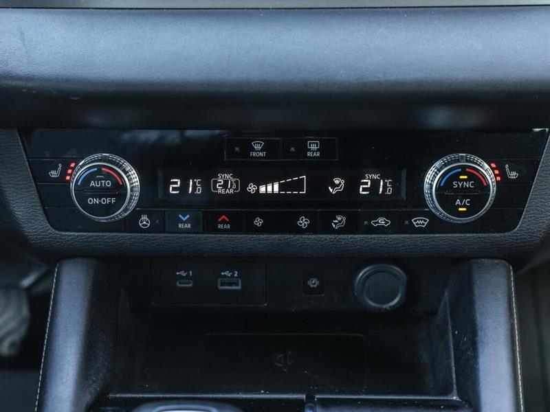 mitsubishi Outlander 2022 - 12