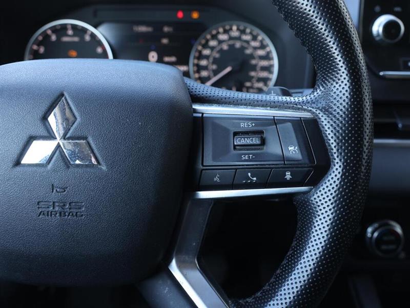 mitsubishi Outlander 2022 - 32