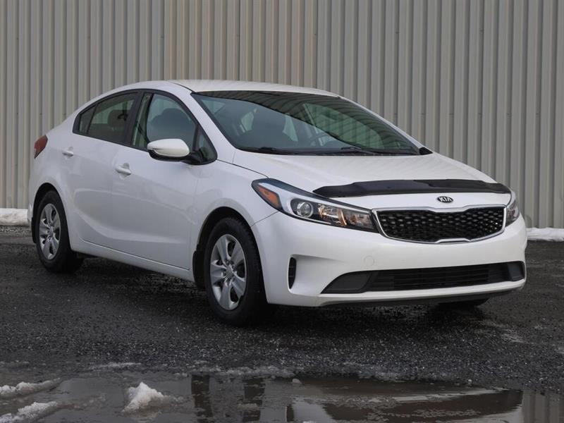 kia Forte 2017 - 24