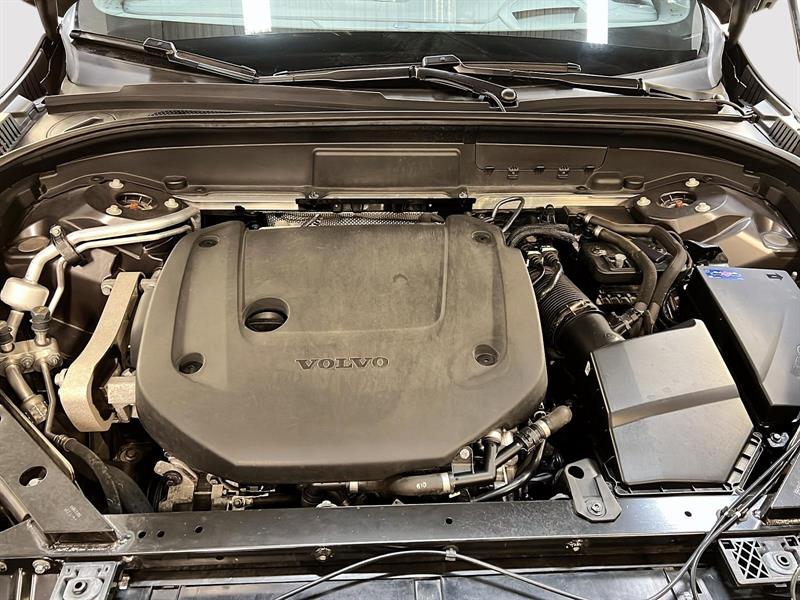 volvo XC60 2022 - 12