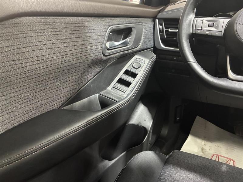 nissan Rogue 2023 - 12