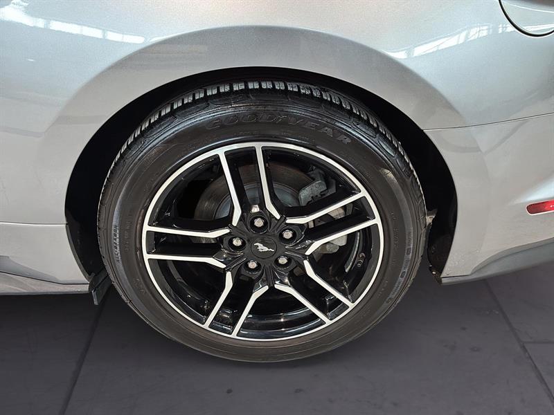 ford Mustang 2022 - 6