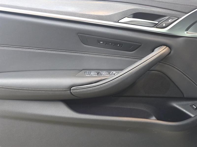 bmw 530I 2022 - 16