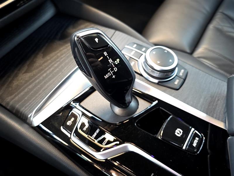 bmw 530I 2022 - 17