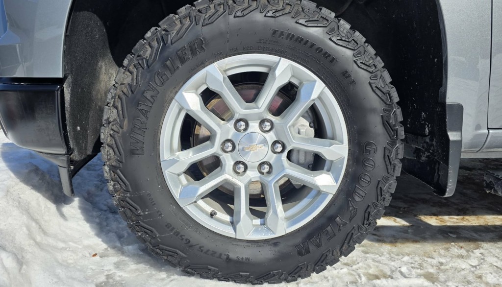 chevrolet Silverado 1500 2024 - 15
