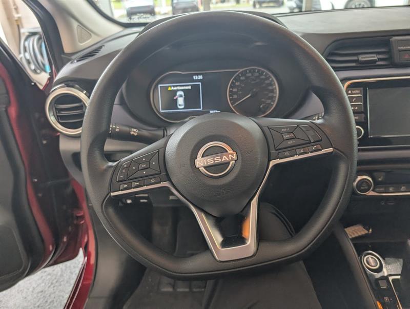 nissan Versa 2024 - 13
