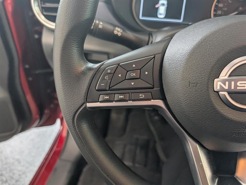 nissan Versa 2024 - 16