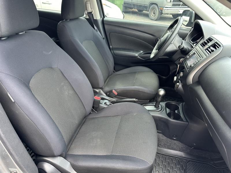 Nissan Versa 13
