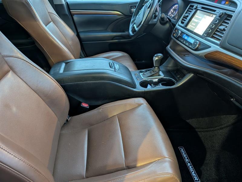 toyota Highlander 2017 - 9