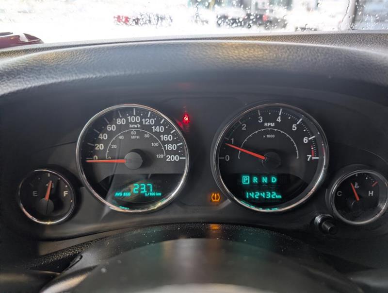 jeep Wrangler 2016 - 12