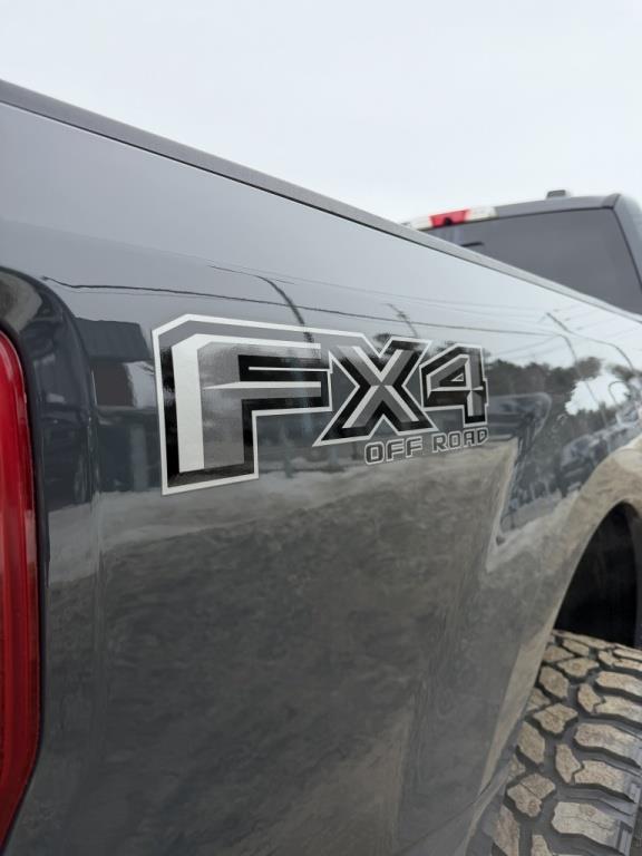 ford Super Duty F-250 SRW 2021 - 19