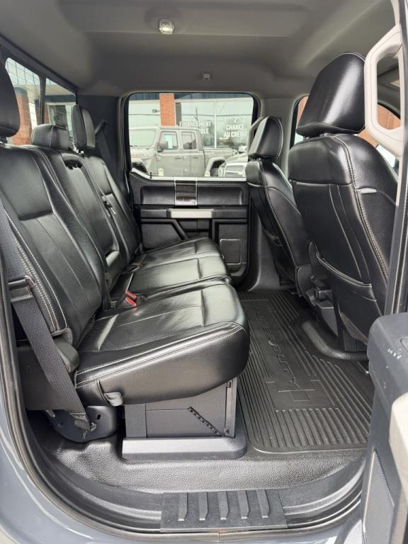 ford Super Duty F-250 SRW 2021 - 24