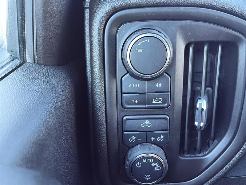 chevrolet Silverado 1500 2024 - 16