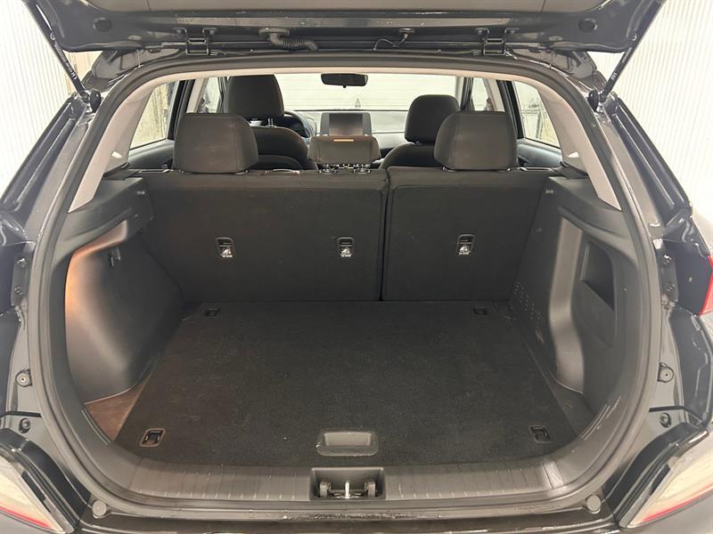 2023 Hyundai Kona - Image 10