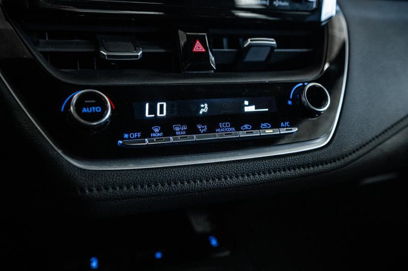 2021 Toyota Corolla - Image 29