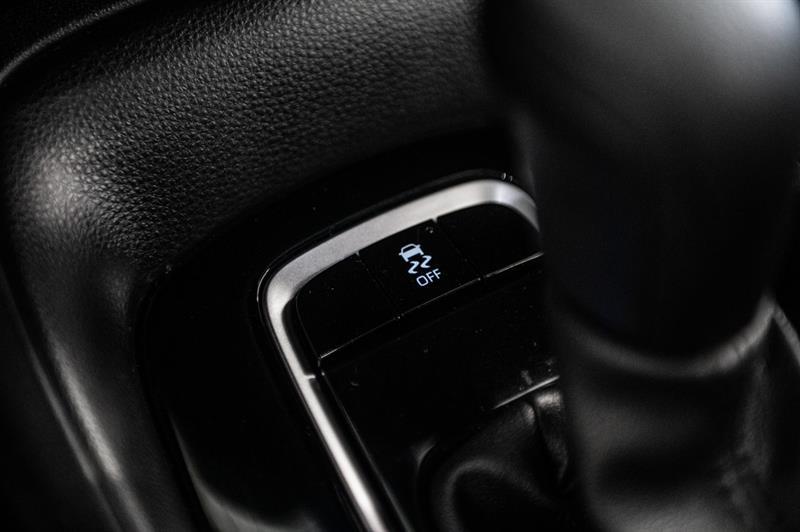 2023 Toyota Corolla - Image 33