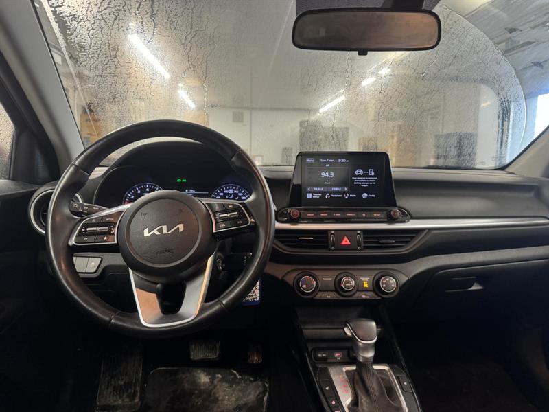kia Forte5 2023 - 11