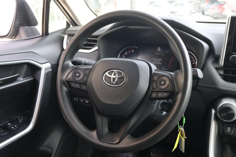 toyota RAV4 2024 - 2