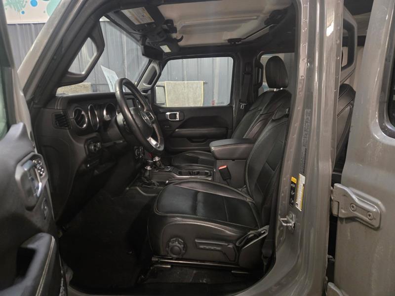jeep Wrangler 2022 - 11