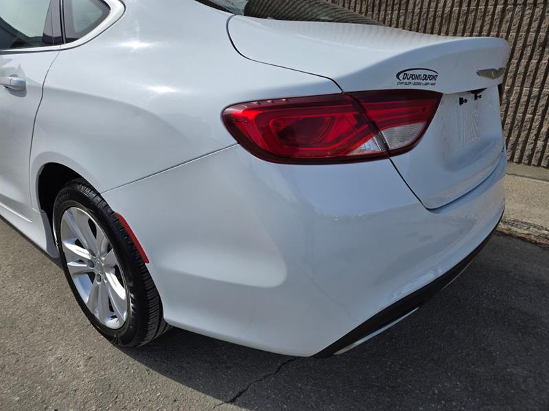 chrysler 200 2015 - 10
