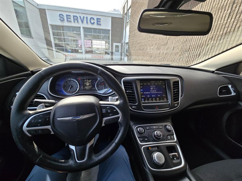 chrysler 200 2015 - 22