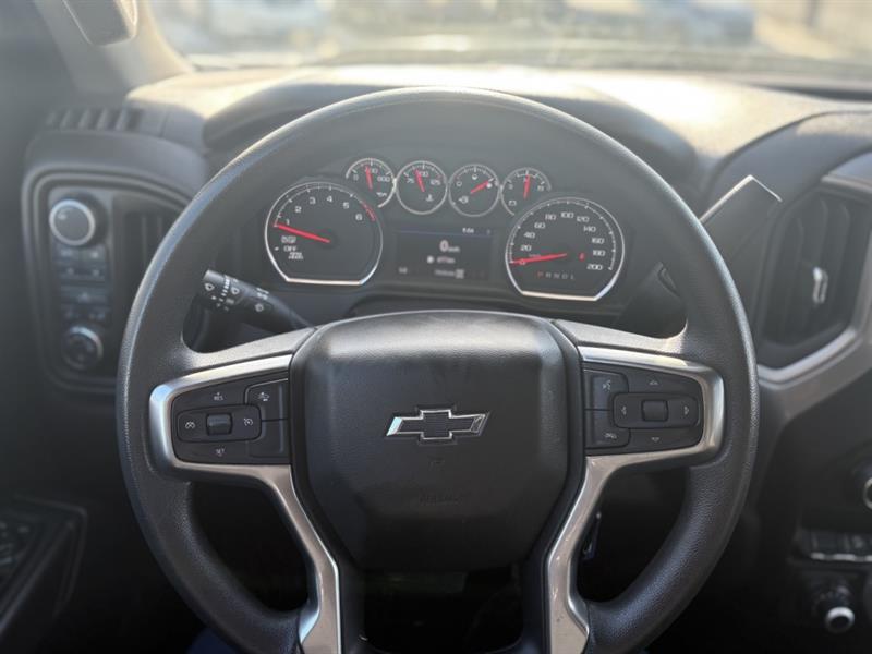 chevrolet Silverado 1500 LTD 2022 - 11