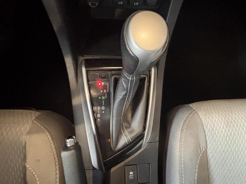 toyota Corolla 2016 - 9