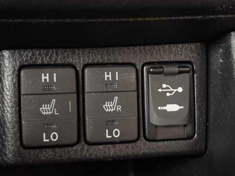 toyota Corolla 2016 - 13