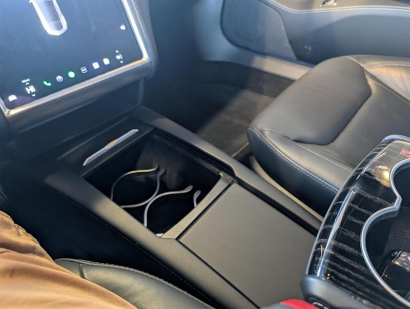 tesla Model S 2016 - 16