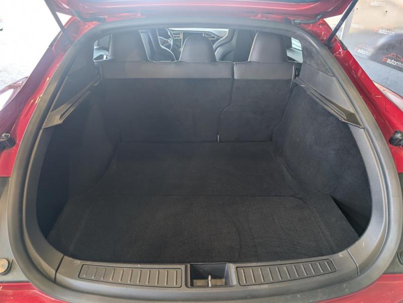 tesla Model S 2016 - 18