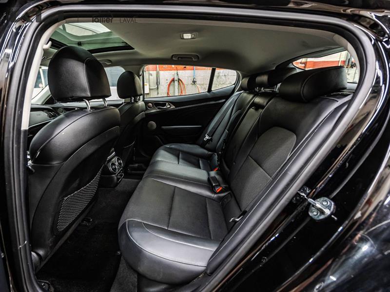 kia Stinger 2023 - 11