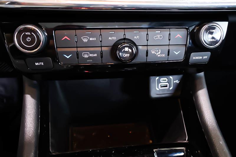 jeep Compass 2022 - 23