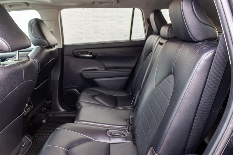 toyota Highlander 2023 - 32