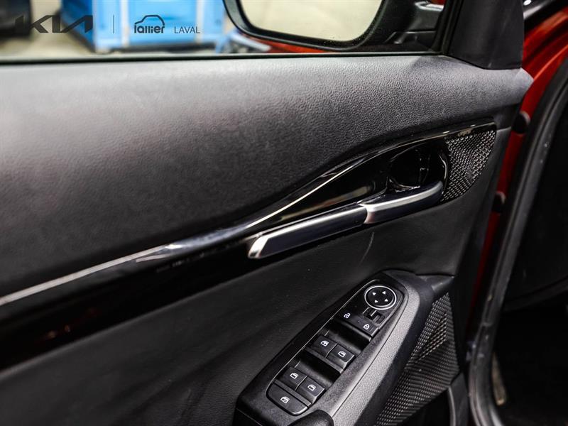 2022 Kia Seltos - Image 12