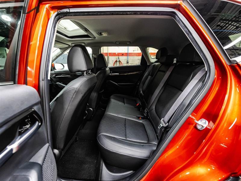 2022 Kia Seltos - Image 14