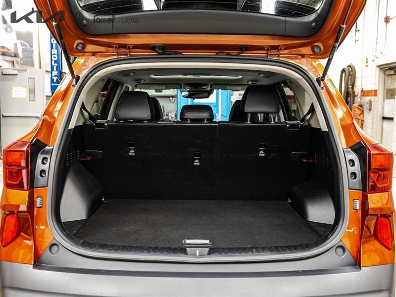 2022 Kia Seltos - Image 16