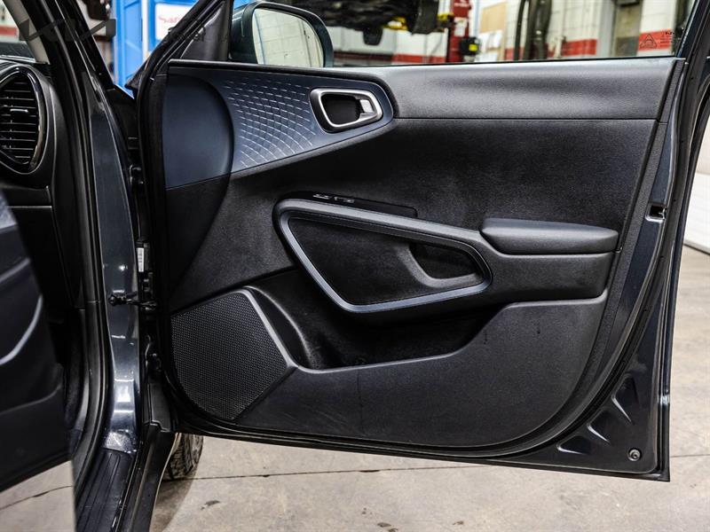 2024 Kia Soul - Image 12