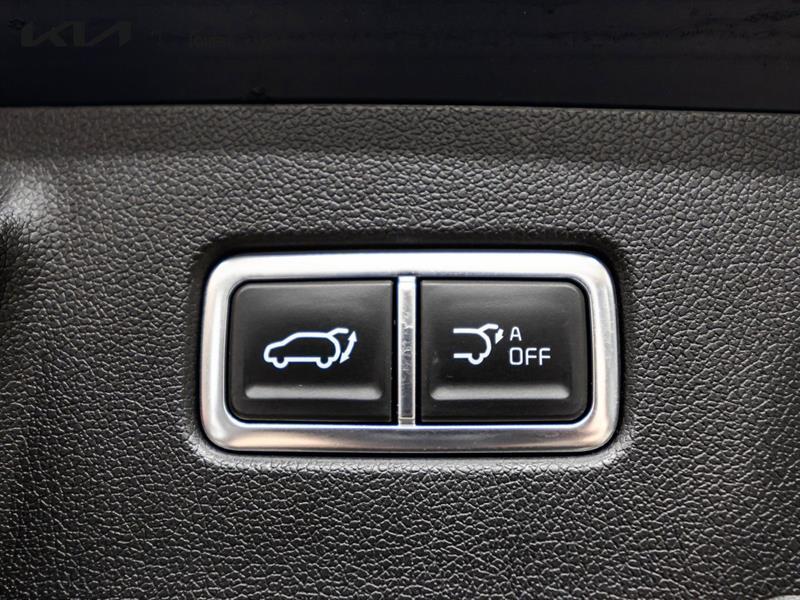 2025 Kia Sorento - Image 14
